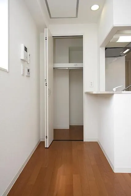Chario Kappabashi - Interior - ["Flooring", "Floor", "Wood"]