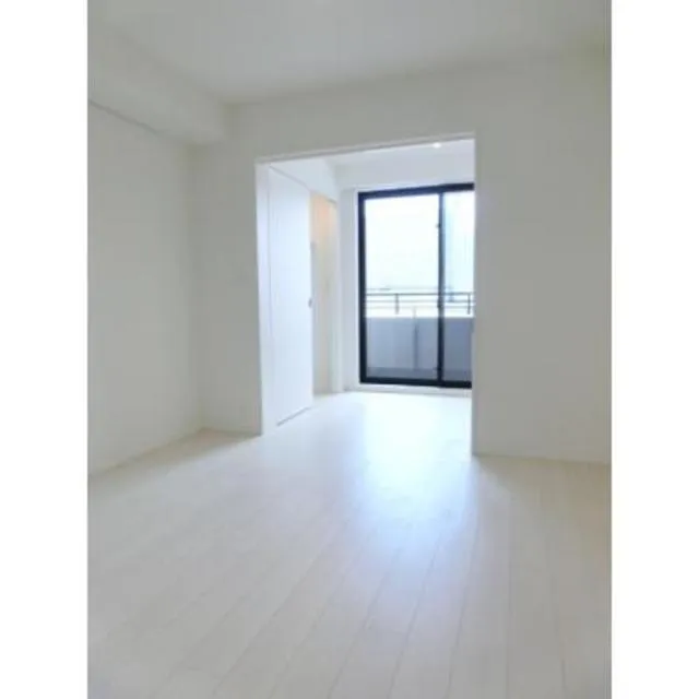 Park Axis Ochanomizu Hilltop - Interior - ["Fixture", "Wood", "Hall"]