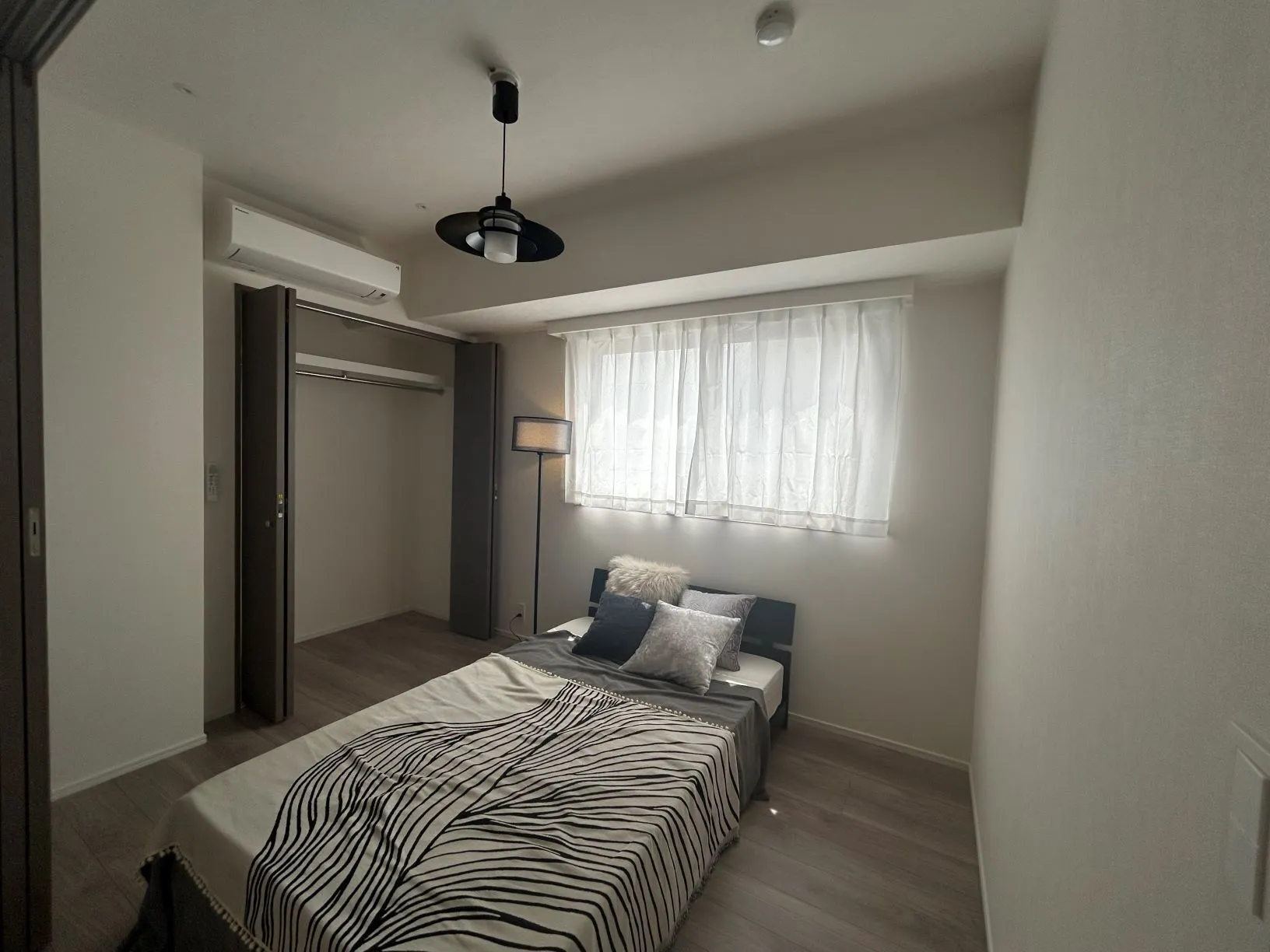 Branchiesta Ueno - Design - ["Interior design", "Flooring", "Floor"]