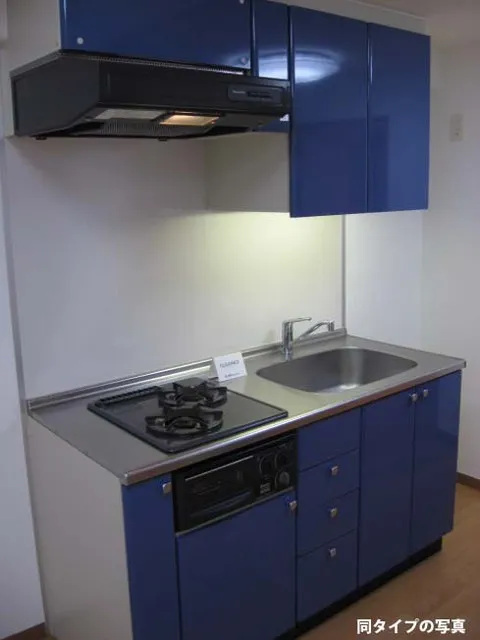 Comforia Ginza East - Interior - ["Cabinetry", "Property", "Countertop"]
