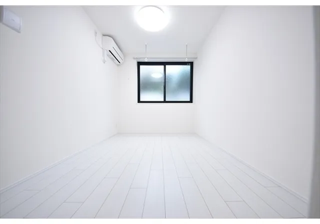 Le Coeur Shibuya Honmachi - Interior - ["White", "Flooring", "Floor"]