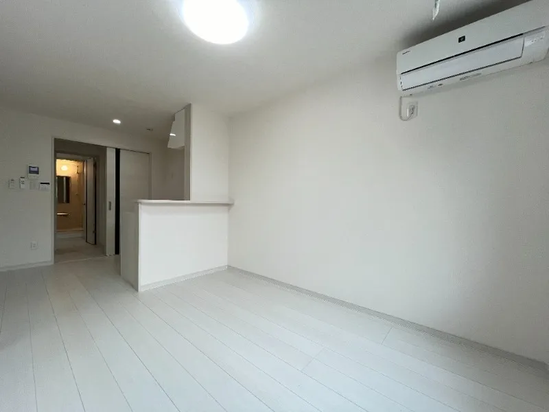 Mare Nishi-Sugamo - Interior - ["Flooring", "Floor", "Ceiling"]