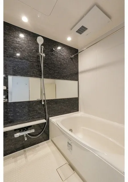 Comforia Liv Bunkyo Gokokuji - Interior - ["Flooring", "Floor", "Interior design"]