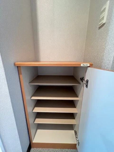 RESIDIA Nakano Fujimidai - Interior - ["Stairs", "Wood", "Flooring"]