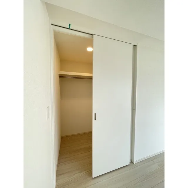 Orchid Residence Shibuya Tomigaya - Interior - ["Fixture", "Wood", "Floor"]