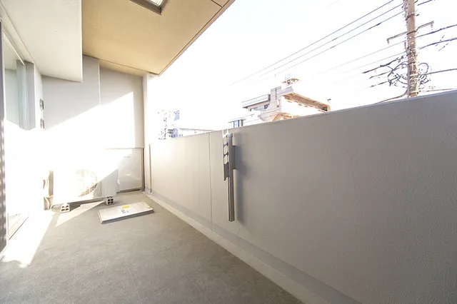 Oase Ikegami Terrace - Interior - ["Grey", "Concrete", "Daylighting"]