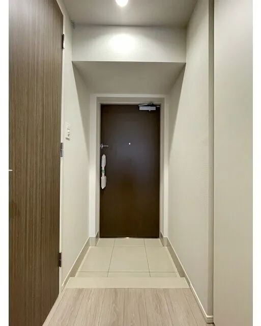 Daffitto Kinshicho - Interior - ["Flooring", "Floor", "Wall"]