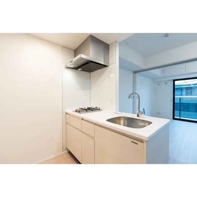 Stylio Ikegami WeLL - Interior - ["Tap", "Cabinetry", "Sink"]