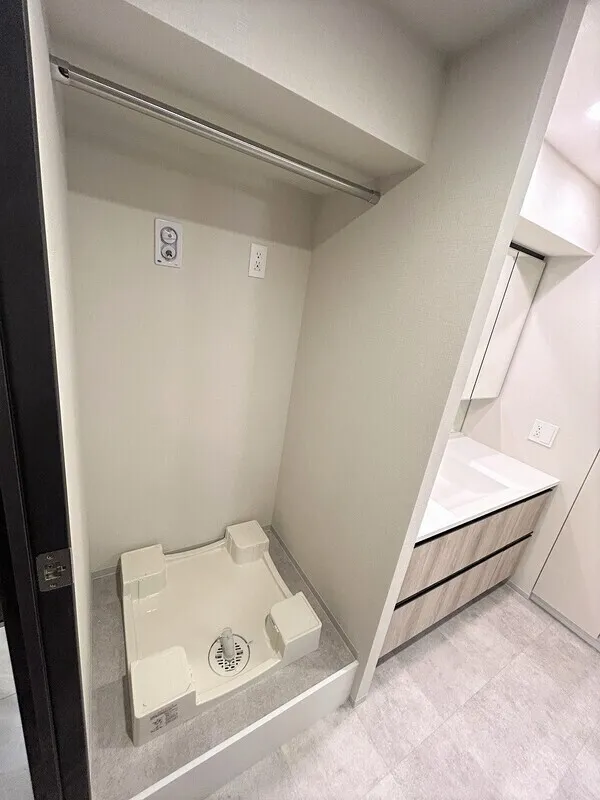 Blanchiesta Kiba - Interior - ["Flooring", "Floor", "Silver"]