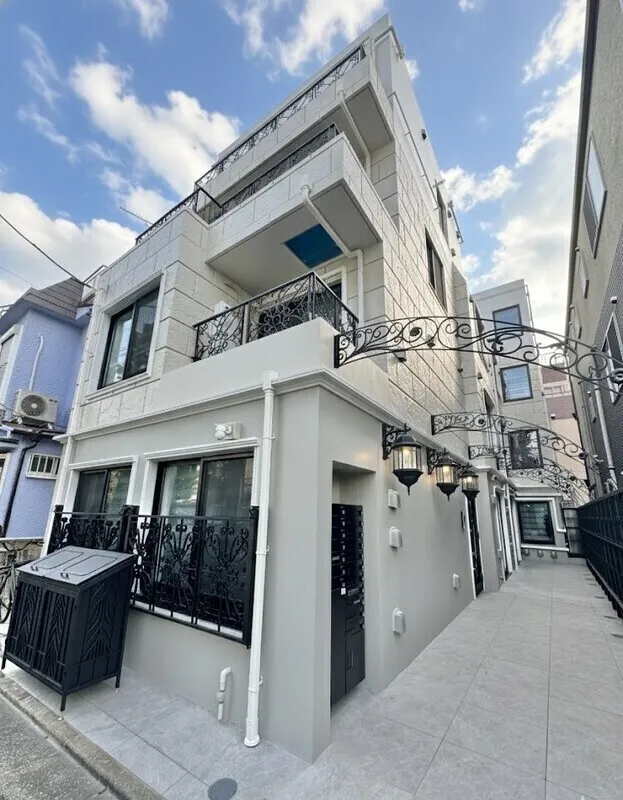 HERME TOGOSHI - Exterior - ["Apartment", "Balcony", "Condominium"]