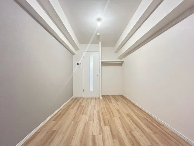 Daiho Plaza Nakano-Shinbashi - Interior - ["Flooring", "Floor", "Wood"]