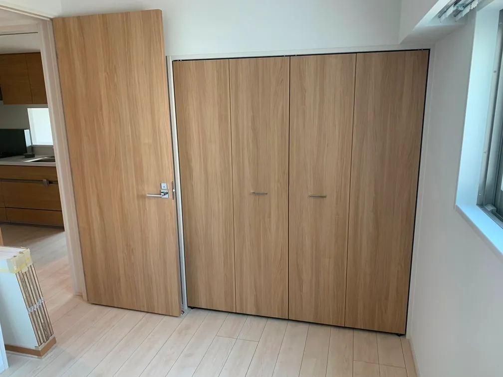 Doue Ryogoku III - Interior - ["Building", "Door", "Wood"]
