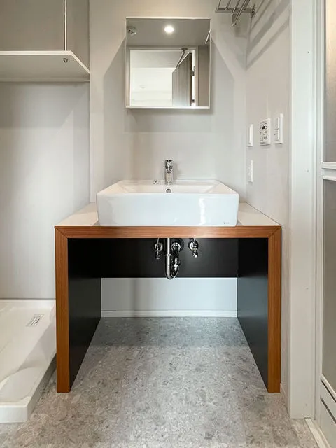 Chez Moi Shirokane Takanawa - Interior - ["Bathroom Sink", "Plumbing fixture", "Wall"]