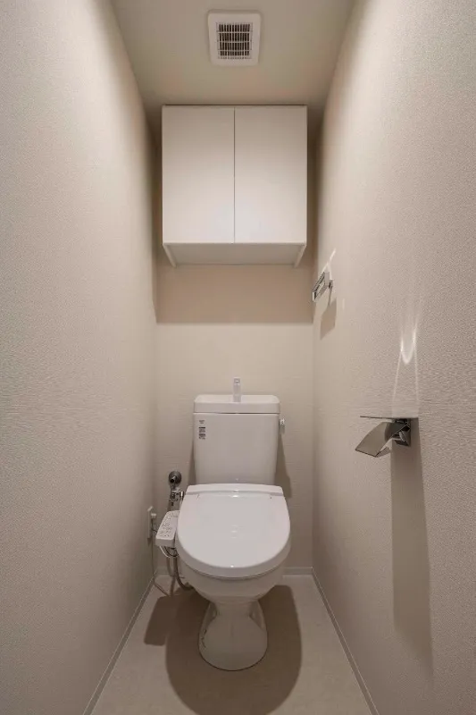 Atrio Flats Kikugawa North - Interior - ["Toilet seat", "Toilet", "Bathroom"]
