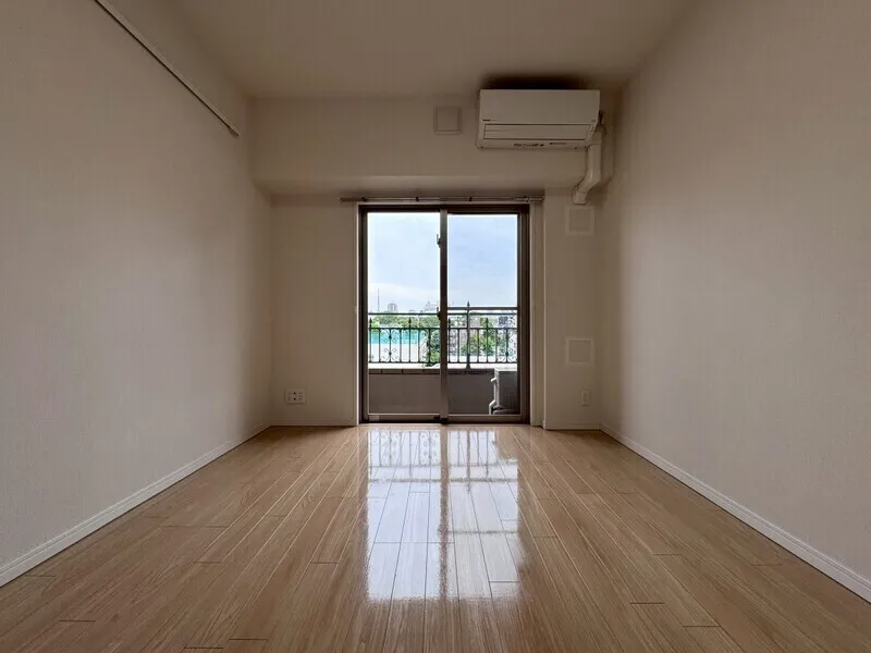 La Santé Hiroo - Interior - ["Flooring", "Floor", "Wood flooring"]
