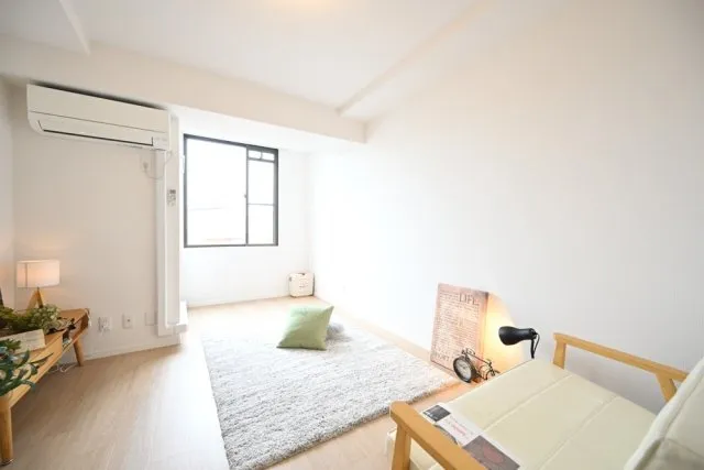 Manoa Tamagawa No. 1 - Interior - ["Flooring", "Floor", "Wood flooring"]