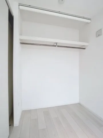 Ruygo Kagurazaka - Interior - ["Wood", "White", "Flooring"]