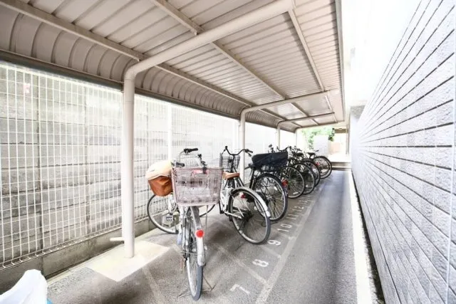 Maison De Ville Ogikubo - Exterior - ["Bicycle", "Bicycle frame", "Bicycle tire"]