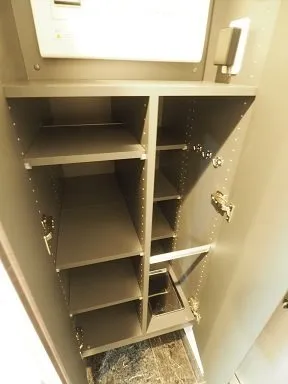 Residia Meguro Ⅳ - Interior - ["Shelf", "Shelving", "Cabinetry"]
