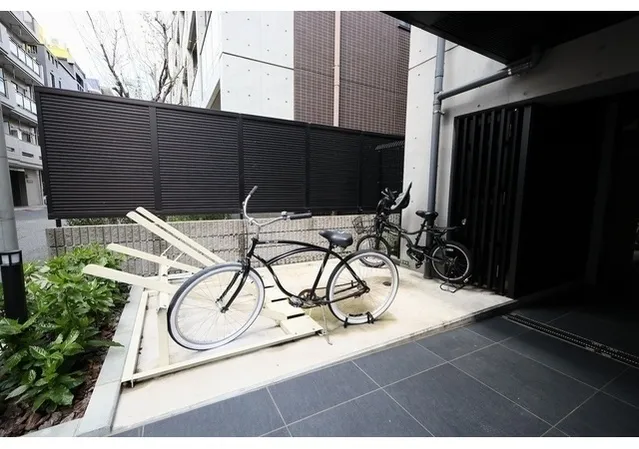 LUMIEC CHITOSE FUNABASHI - Exterior - ["Bicycle", "Bicycle wheel", "Bicycle tire"]