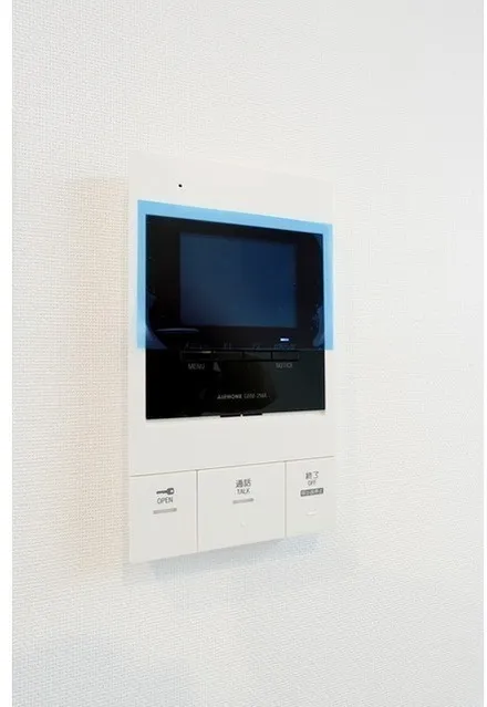 Comforia Live Kiba - Interior - ["Gadget", "Computer monitor accessory", "Display device"]