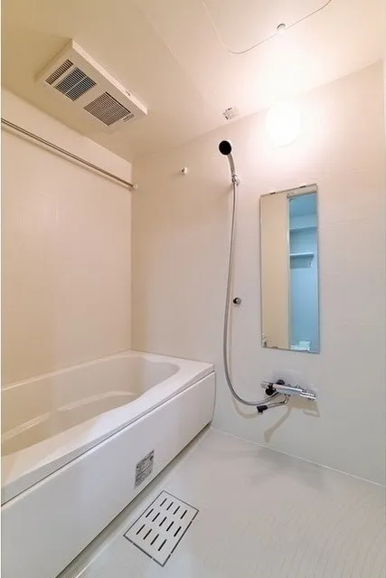 Gran Casa Hikifune II - Interior - ["Flooring", "Plumbing fixture", "Floor"]