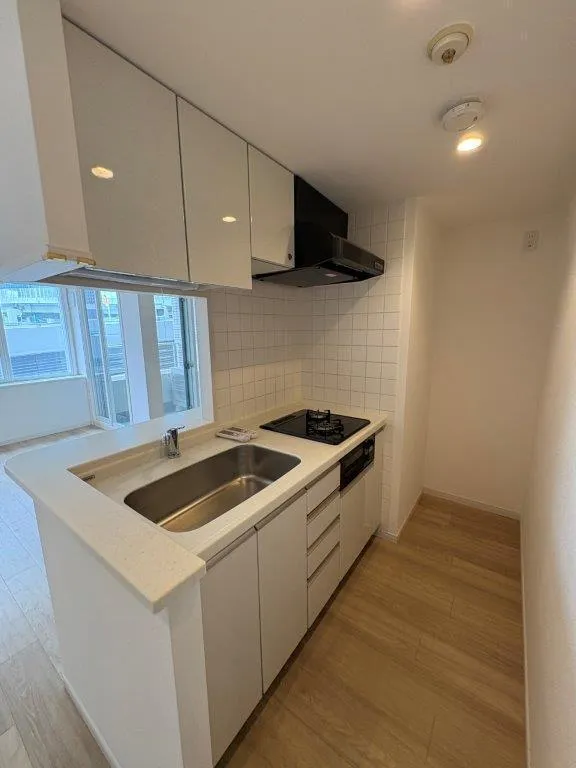Central Crib Roppongi II - Interior - ["Floor", "Flooring", "Interior design"]