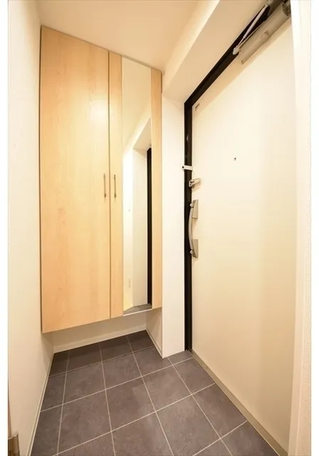 El Faro Waseda - Interior - ["Flooring", "Floor", "Wall"]