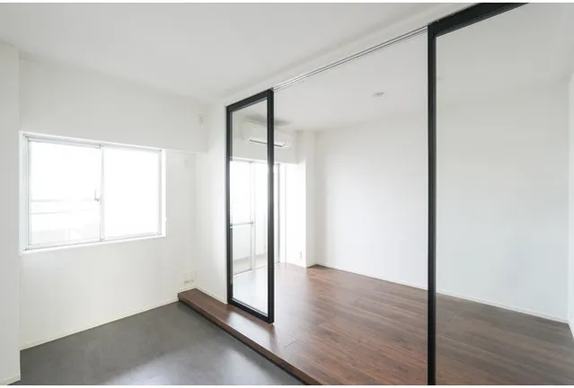 Comforia Takenotsuka East - Interior - ["Flooring", "Floor", "Wood"]
