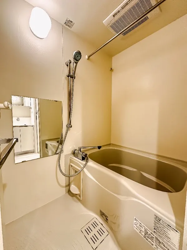 NTPR Residence Shibaura 3-Chome - Interior - ["Flooring", "Floor", "Plumbing fixture"]