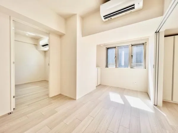 Brillia Ist Ryogoku - Interior - ["Flooring", "Floor", "Interior design"]