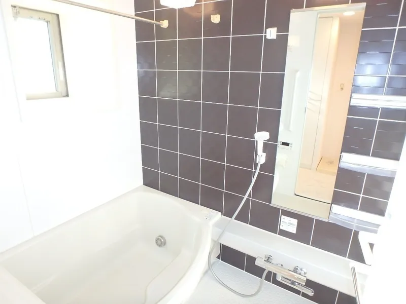 Esty Maison Toyosu Residence - Interior - ["Bathroom", "Plumbing fixture", "Flooring"]