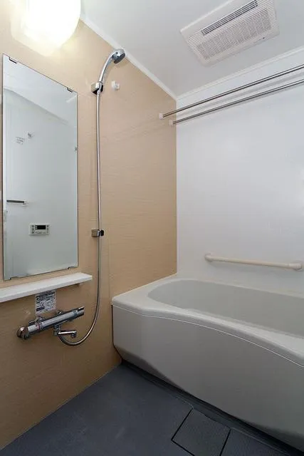 Merveille Magome - Interior - ["Building", "Fixture", "Bathtub"]