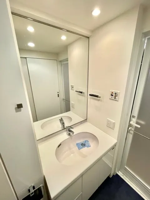 Residia Nakaochiai - Interior - ["Floor", "Flooring", "Plumbing fixture"]