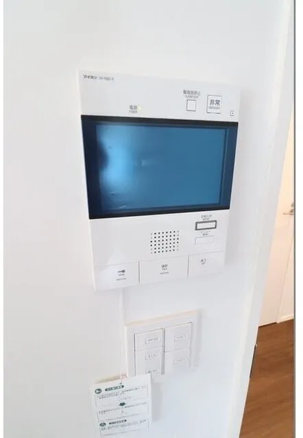 GT Square - Interior - ["Electronic device", "Technology", "Electronics"]