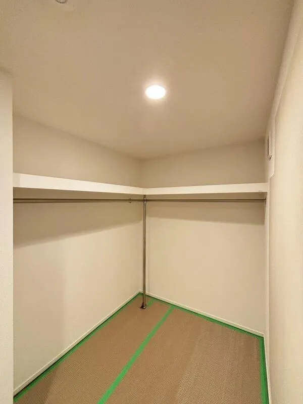 Lefon Livent Suginami Eifuku - Interior - ["Flooring", "Floor", "Wood"]