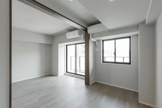 Terrace Okachimachi - Interior - ["Property", "Building", "Window"]