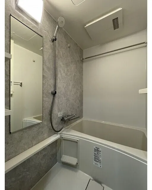 Daffitto Kinshicho - Interior - ["Plumbing fixture", "Bathroom", "Flooring"]
