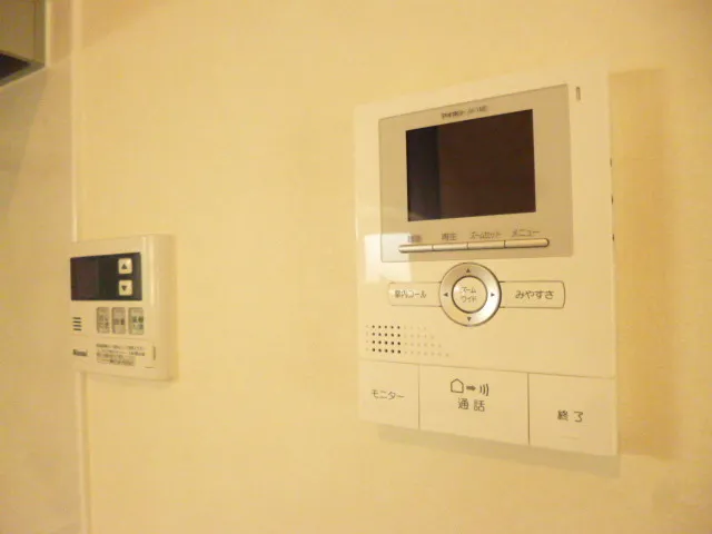 Pine Forest - Interior - ["Electronic device", "Technology", "Machine"]