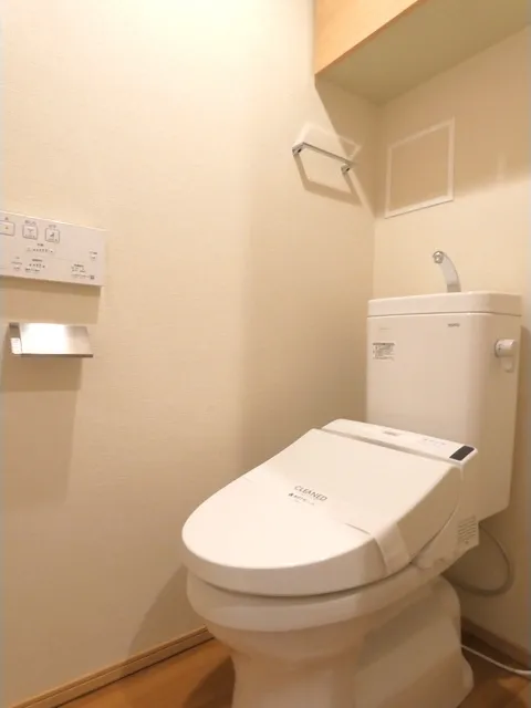 Dreams Hatsudai I - Interior - ["Toilet seat", "Toilet", "Plumbing fixture"]