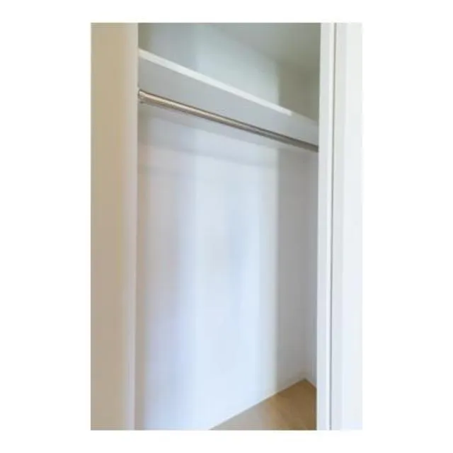 Matsuba - Interior - ["Furniture", "Wall", "Shelf"]