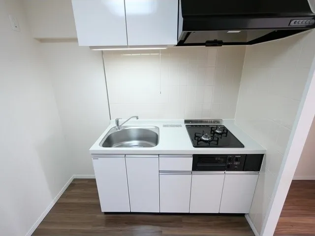 Orchid Residence Itabashi - Interior - ["Cabinetry", "Kitchen appliance", "Kitchen sink"]