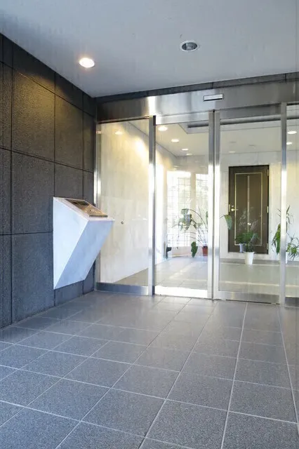 Crest Coat - Exterior - ["Property", "Tile", "Floor"]
