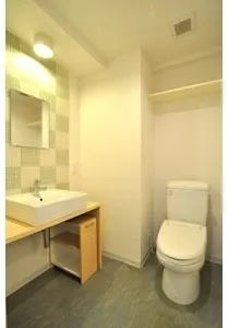 Premier Stage Mita Keio University Front - Interior - ["Wall", "Flooring", "Floor"]