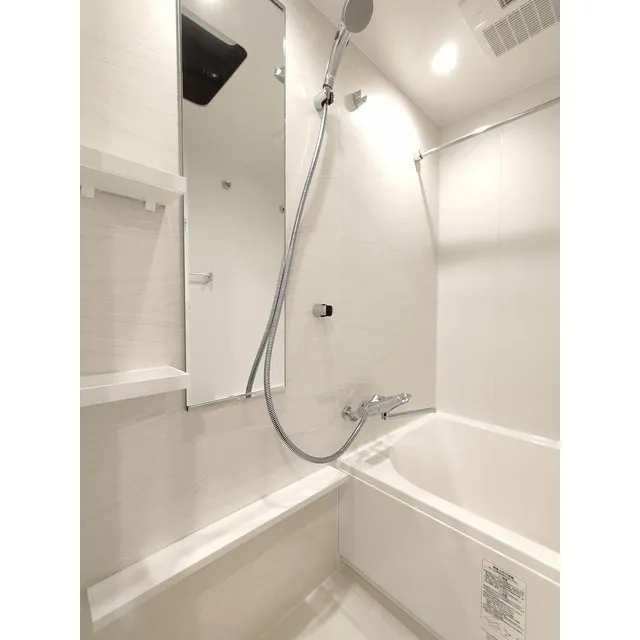 Milia Residence Asakusa Komagata - Interior - ["Plumbing fixture", "Shower head", "Tap"]