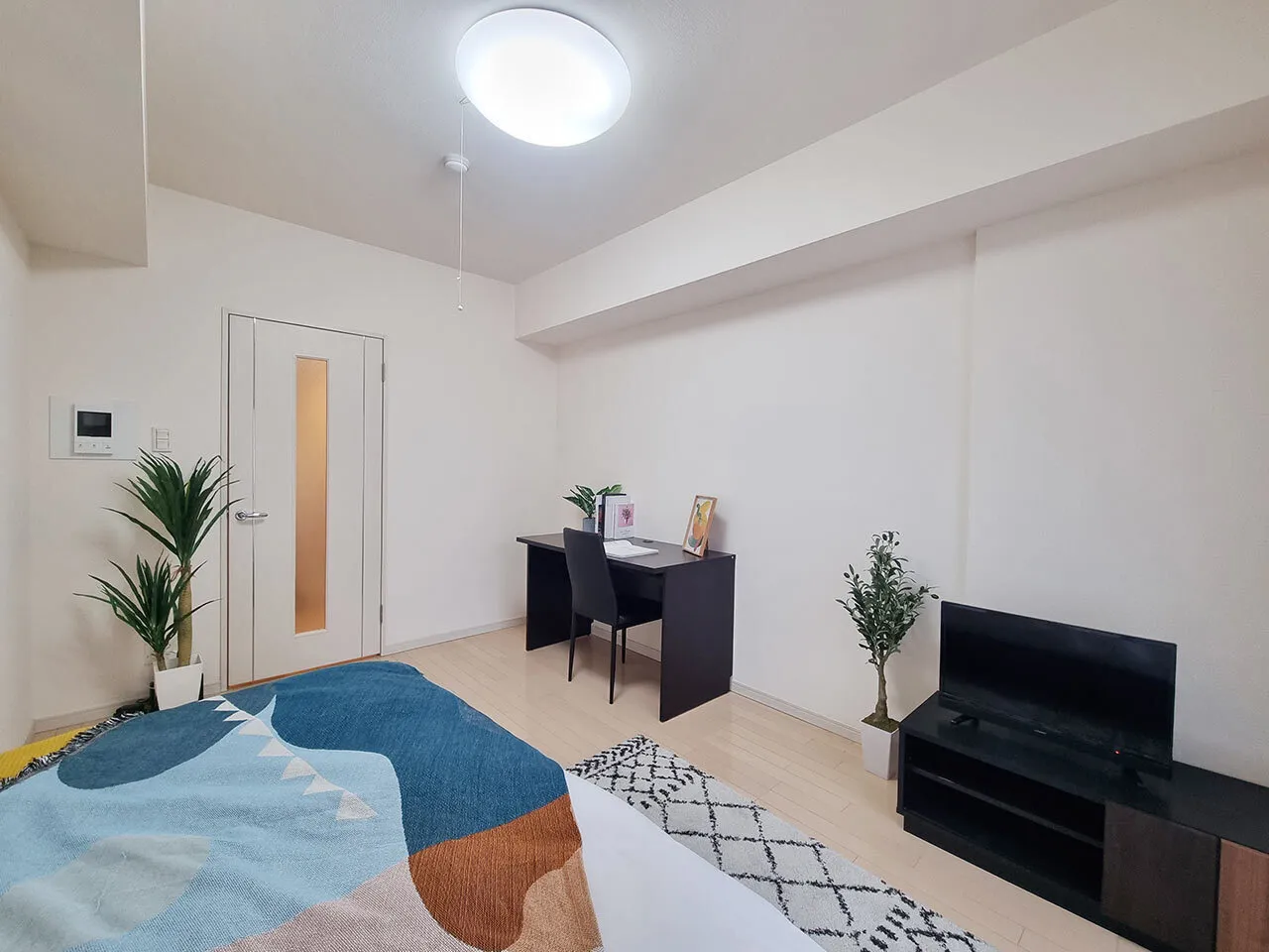 Mynavi STAY Higashioi - Interior - ["Flooring", "Interior design", "Floor"]