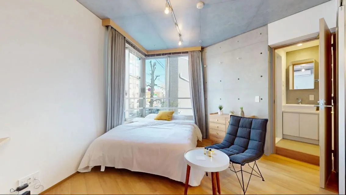 Hmlet Gakugei Daigaku - Interior - ["Interior design", "Flooring", "Furniture"]