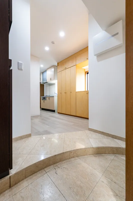 Olympus Sumida Park Building 1 - Interior - ["Flooring", "Floor", "Wall"]