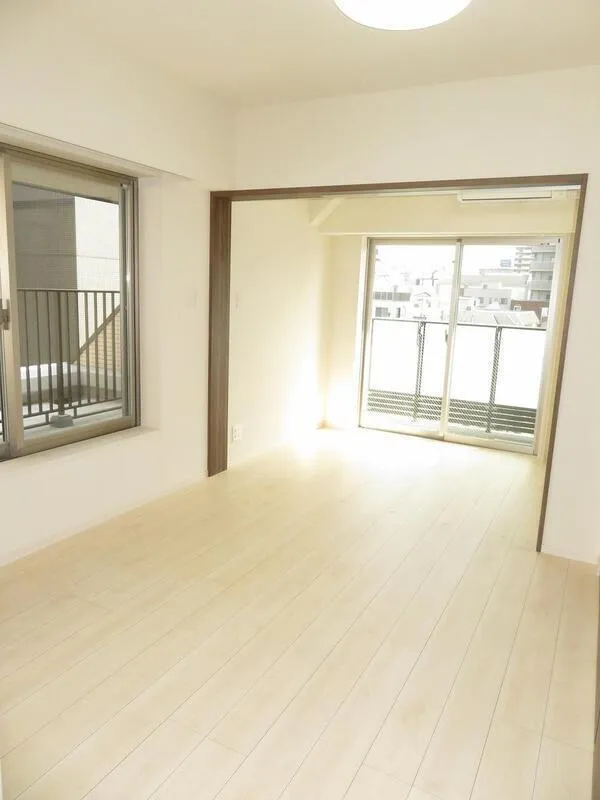 Orchid Residence Sumiyoshi - Interior - ["Flooring", "Floor", "Wood"]