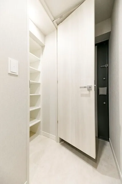 Prime Bliss Shinagawa Nakanobu - Interior - ["Flooring", "Wood", "Floor"]
